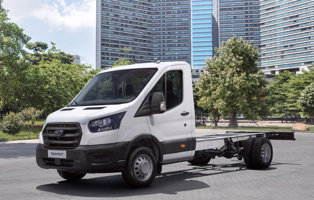 Ford Pro lança a Transit Chassi com foco no custo-benefício e