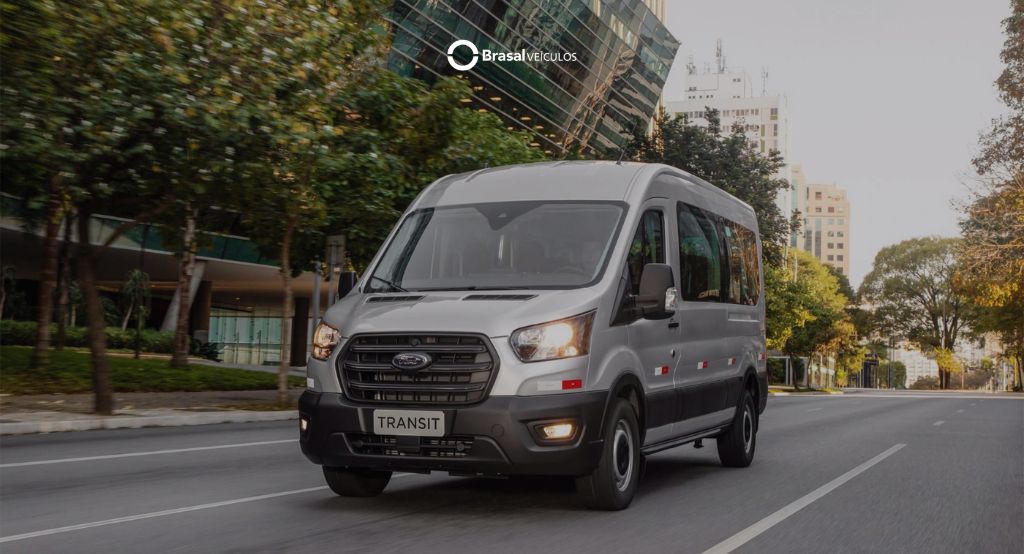 Venda Direta para Empresa e Frotista Ford Transit em ambiente urbano