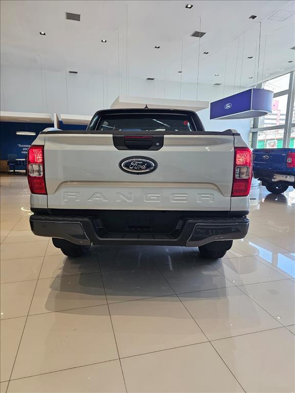 FORD RANGER 2.0 TURBO DIESEL CD BLACK 4X2 AUTOMÁTICO - Últimos ...