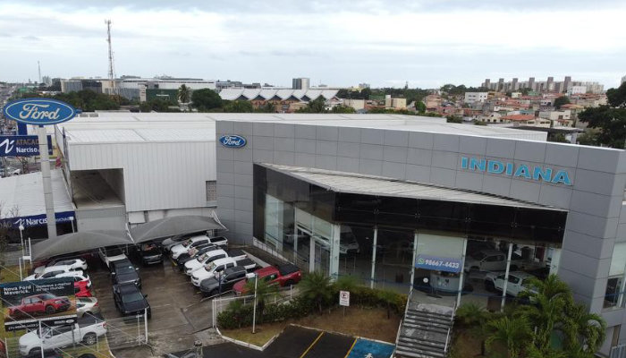 Fachada da Ford Indiana em Lauro de Freitas
