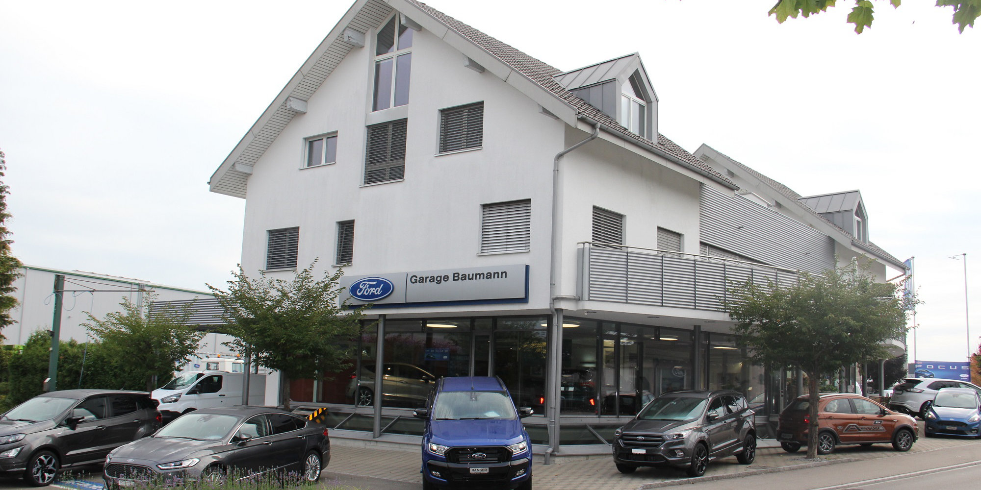 Garage Baumann AG Gebäude Aussenansicht