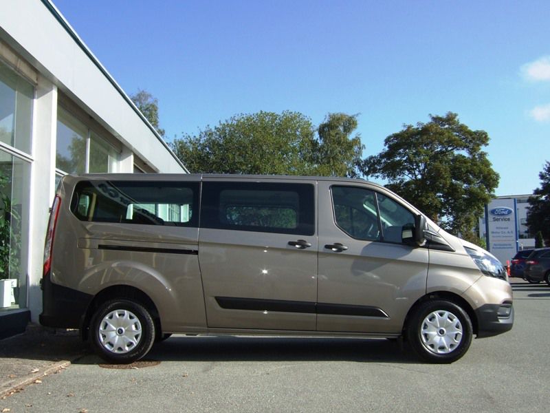 Minibus – Ny Ford Transit Custom L2H1