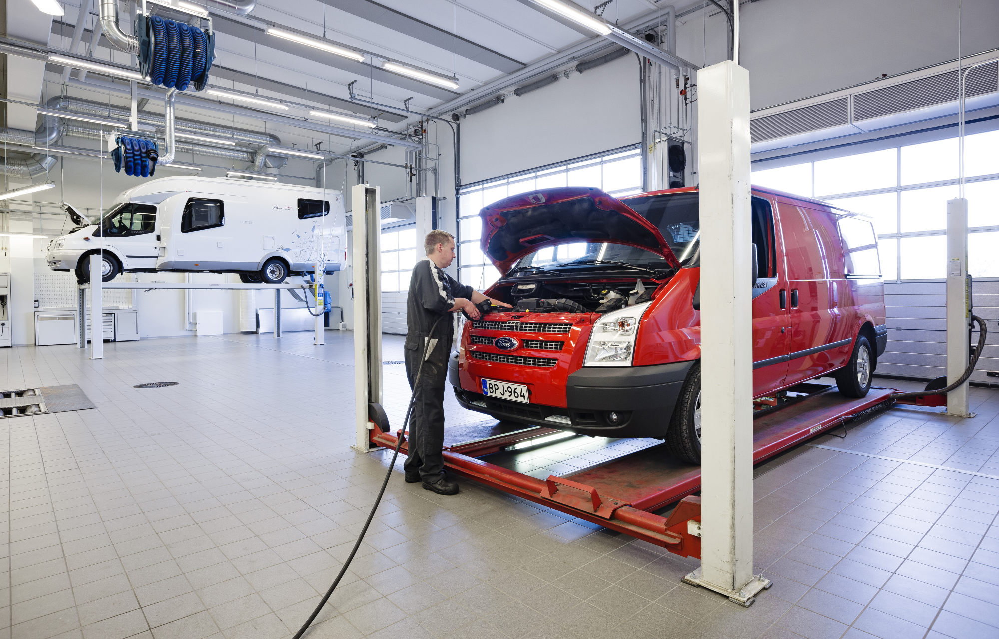 Valtuutettu Ford merkkihuolto, Oulu, SAH