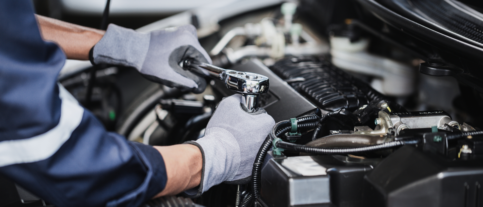 Clermont-Ferrand. Dérapages et freins à main en voiture tuning, il