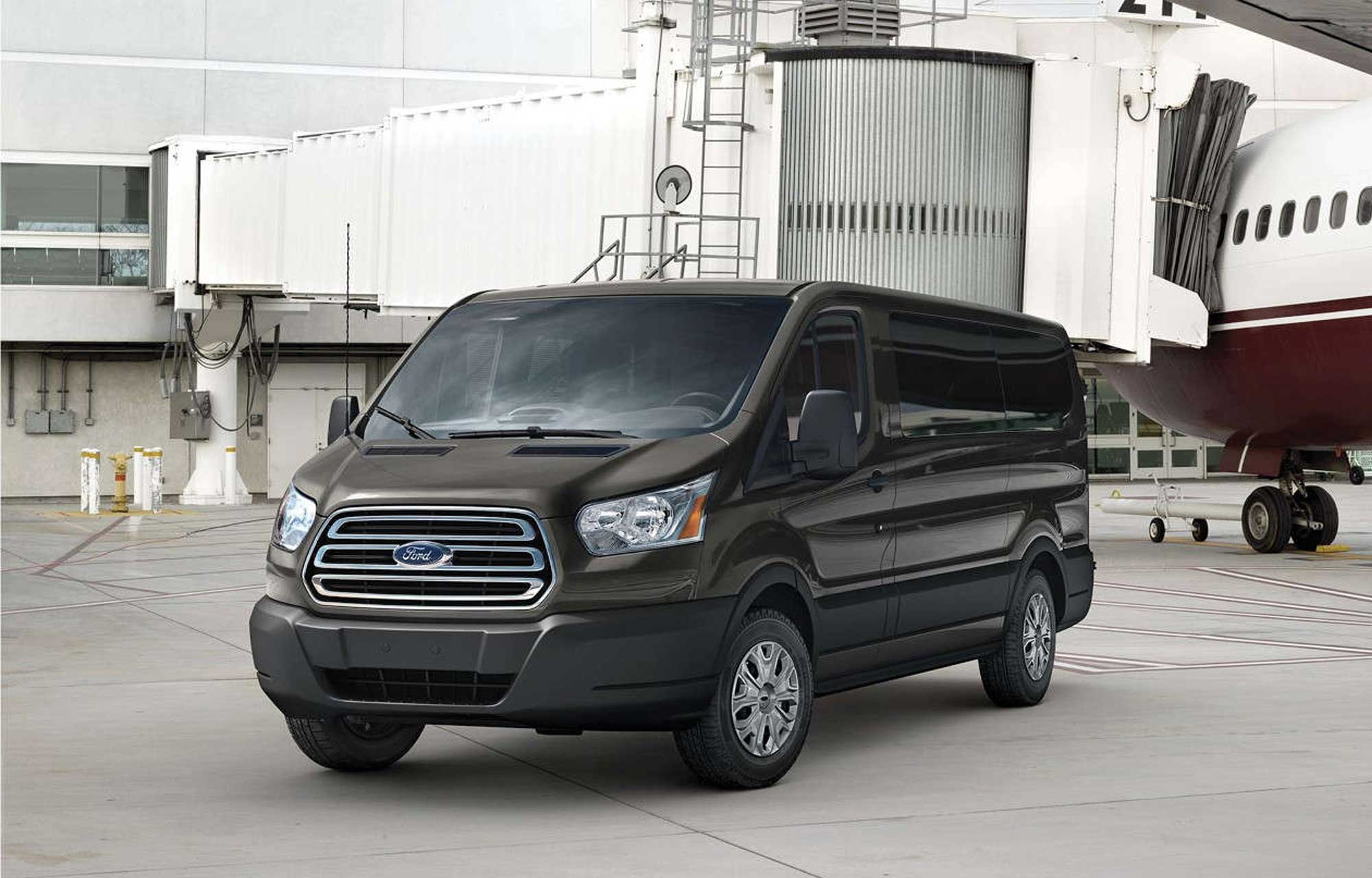 Микроавтобус форд купить россии. Ford Transit 2015. Ford Transit van 2015. Ford Transit 2021 грузовой. Ford Transit 2019.