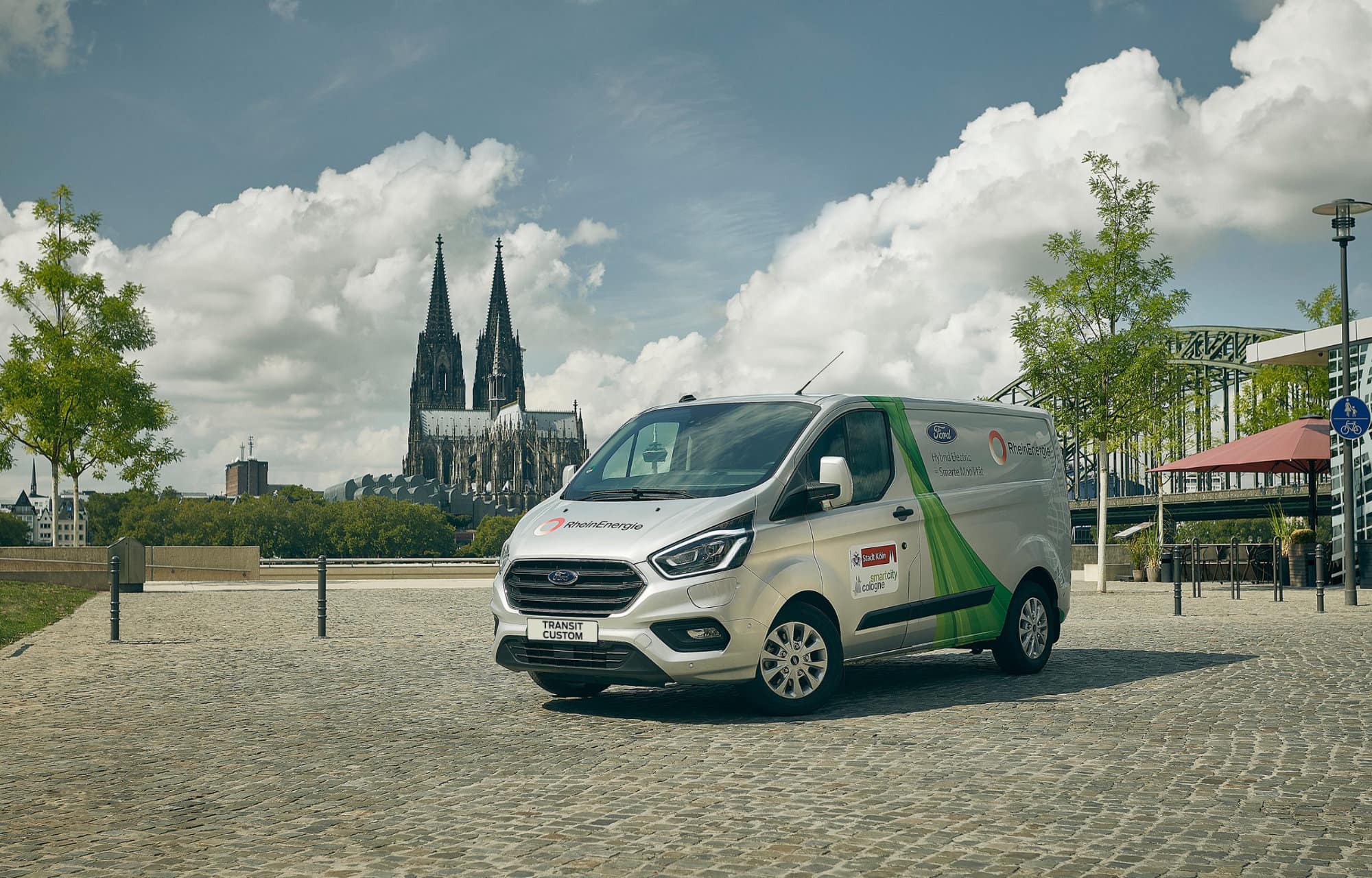 Blockchain, dynamische geofencing en plug-in hybride bedrijfswagens  verbeterd luchtkwaliteit in de binnensteden