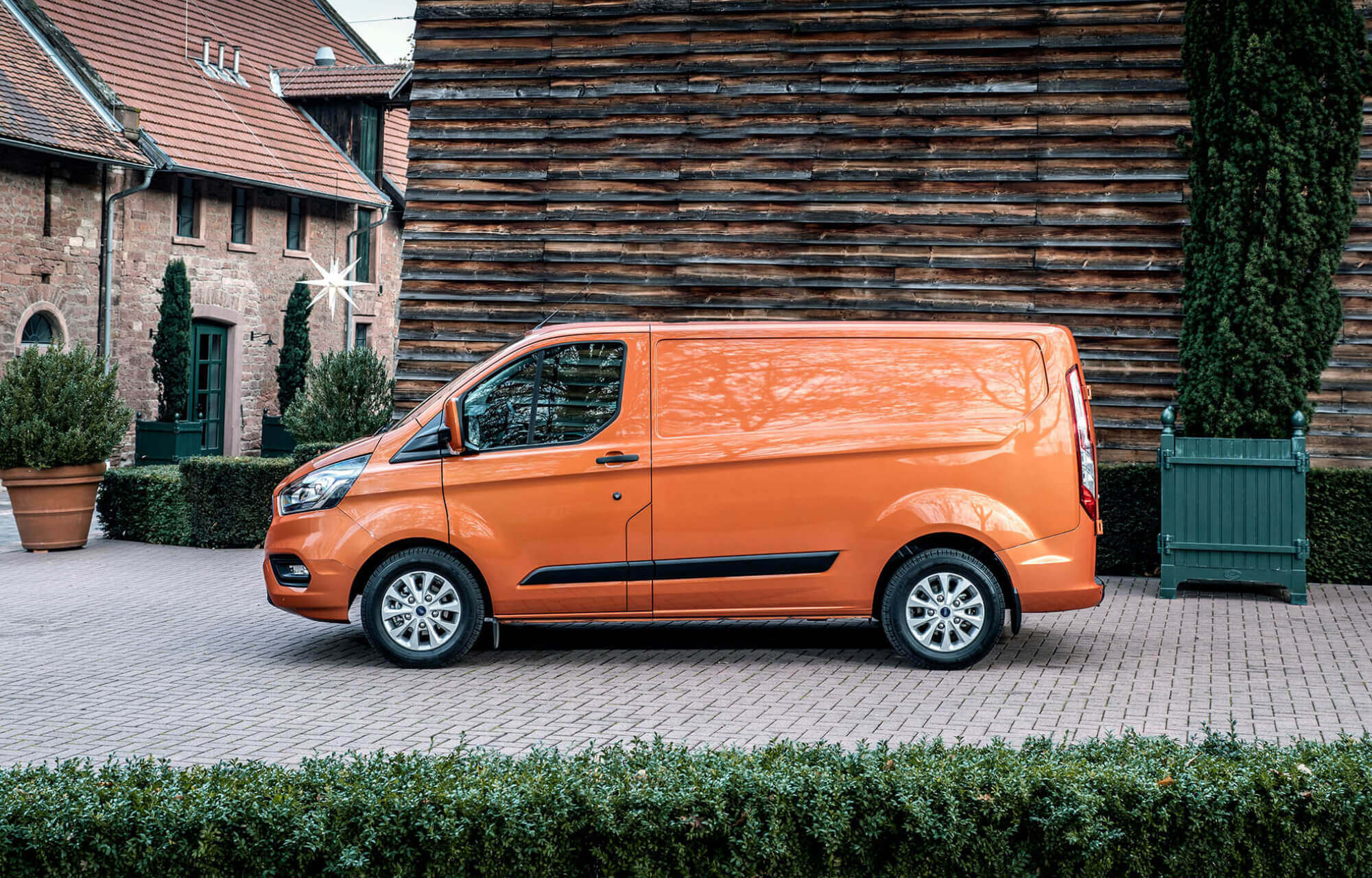 ford-transit-custom-vanaf-395-per-maand-met-zakelijk-leasen