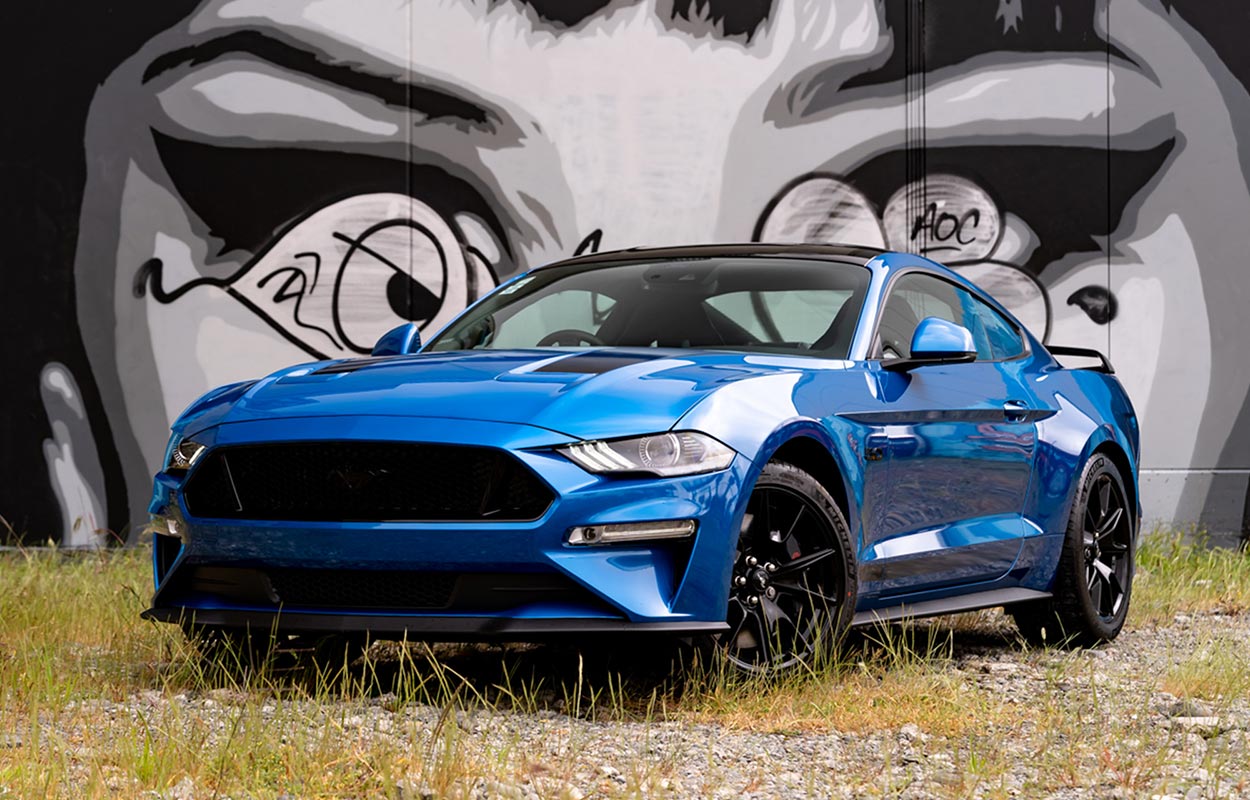 Team Hutchinson Ford - NZ's Ford Mustang Specialists