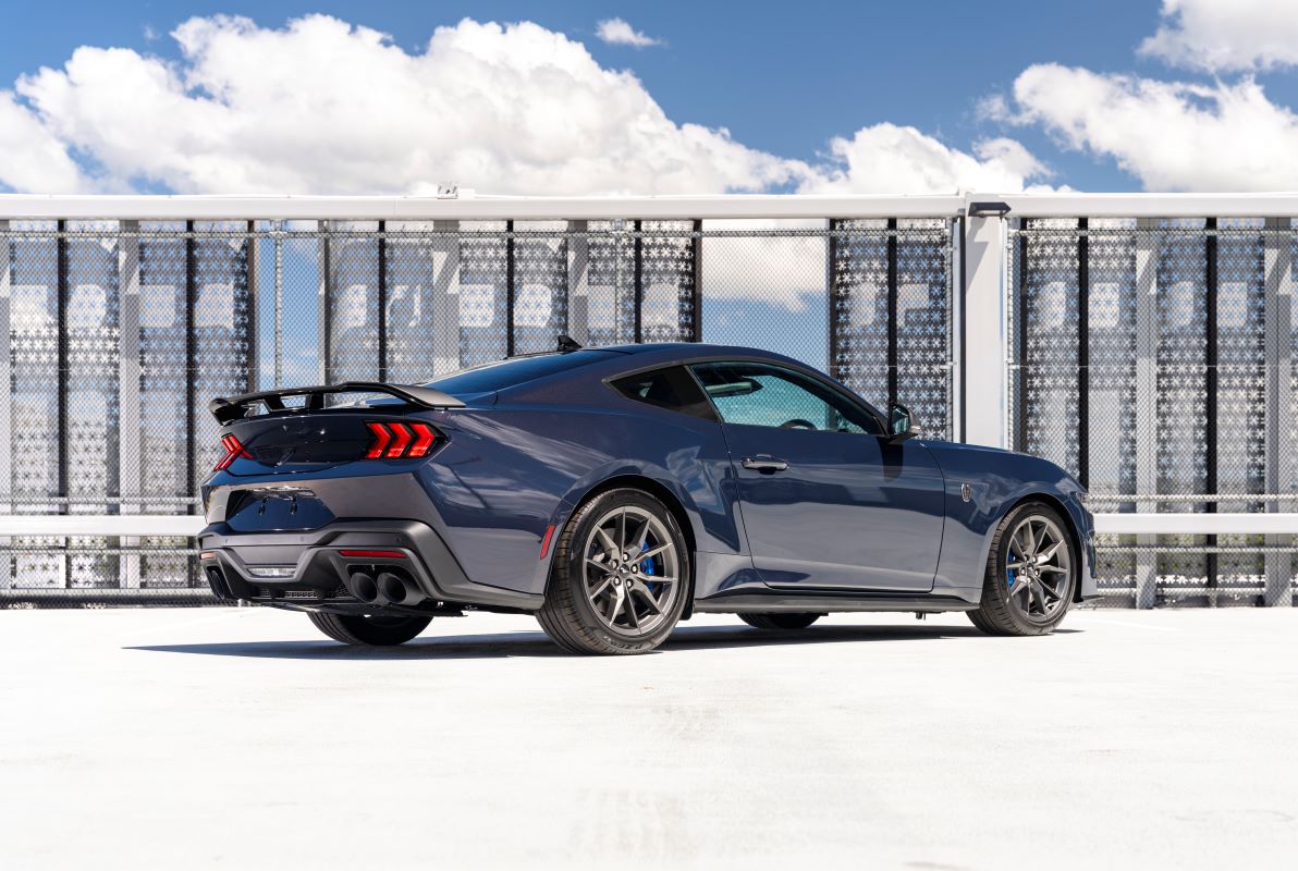 Team Hutchinson Ford - NZ's Ford Mustang Specialists