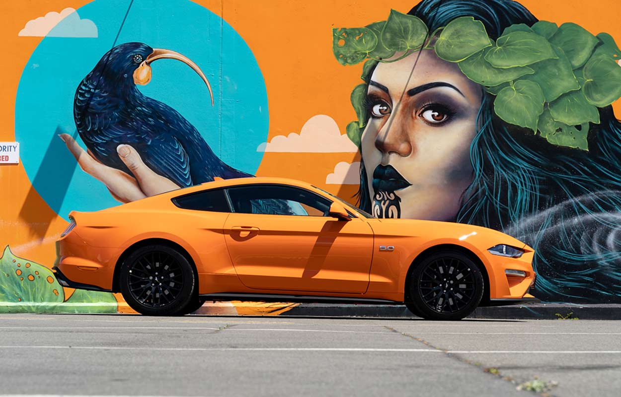 Team Hutchinson Ford - NZ's Ford Mustang Specialists